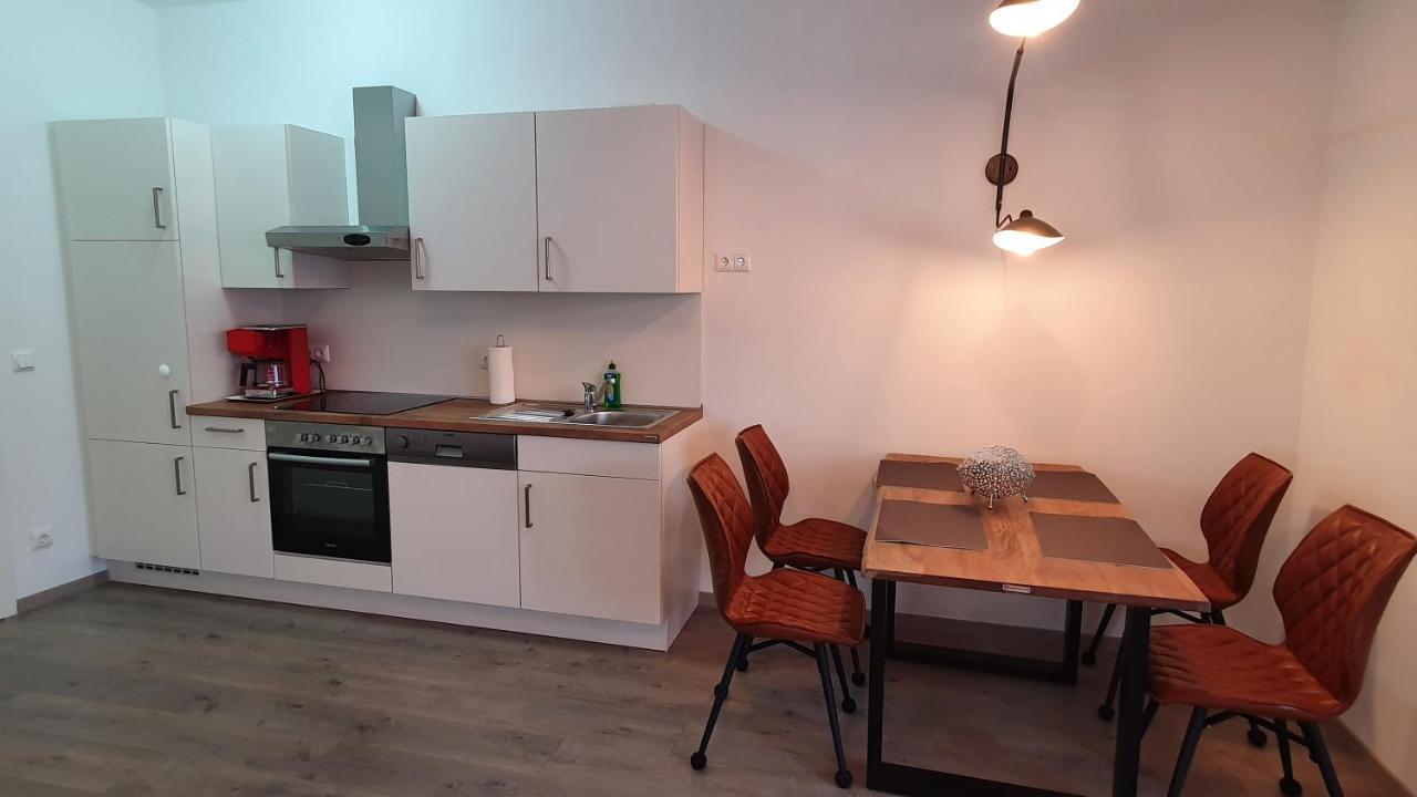 Ferienwohnungen "Godewind", Appartements Mit Balkon Oder Terrasse 치노비츠 외부 사진