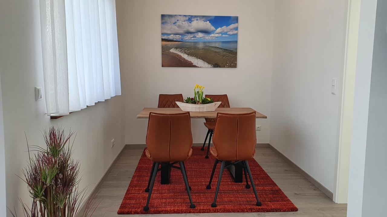 Ferienwohnungen "Godewind", Appartements Mit Balkon Oder Terrasse 치노비츠 외부 사진