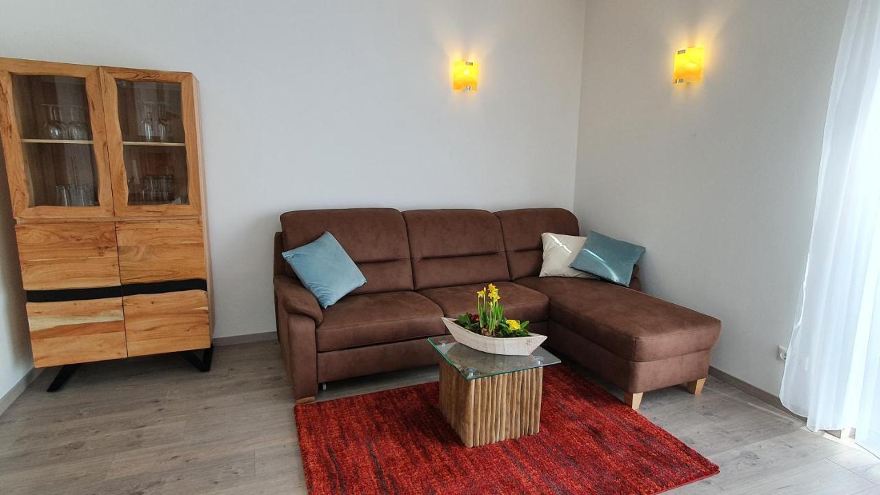 Ferienwohnungen "Godewind", Appartements Mit Balkon Oder Terrasse 치노비츠 외부 사진