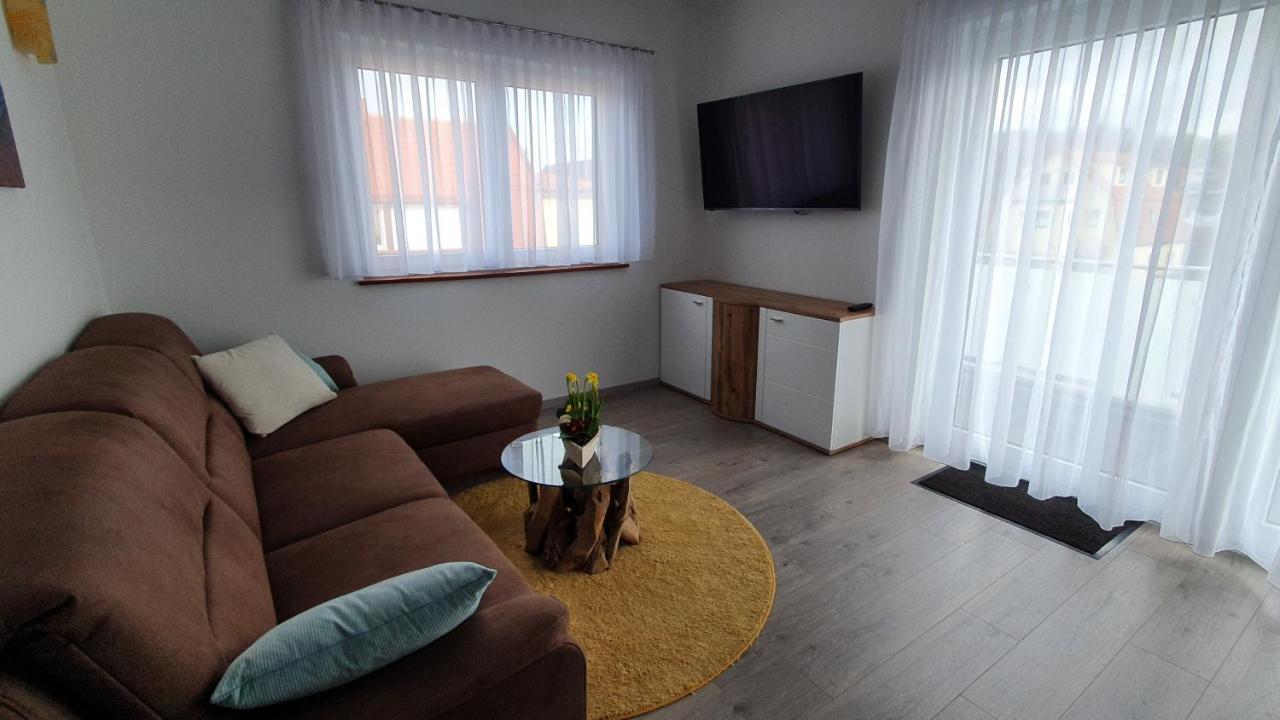 Ferienwohnungen "Godewind", Appartements Mit Balkon Oder Terrasse 치노비츠 외부 사진