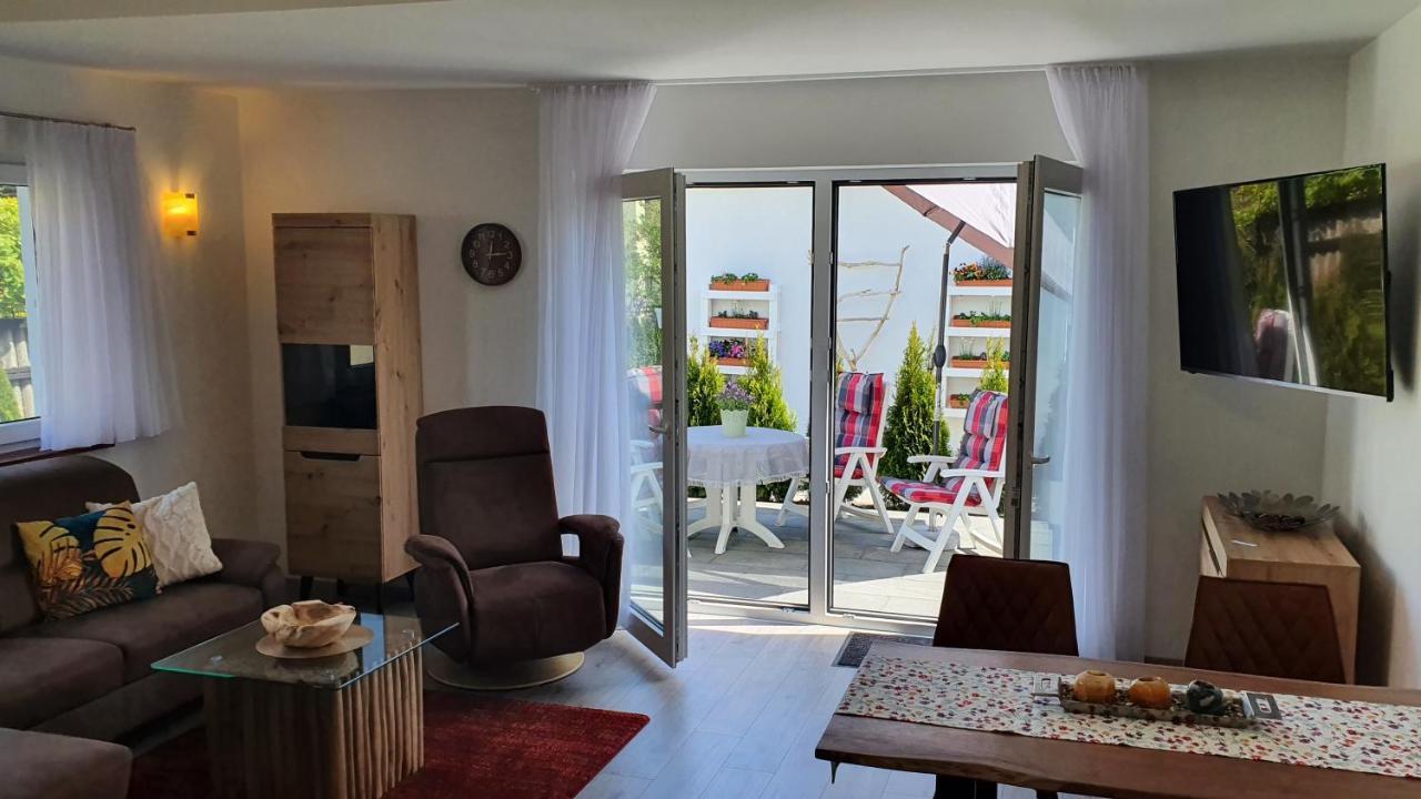 Ferienwohnungen "Godewind", Appartements Mit Balkon Oder Terrasse 치노비츠 외부 사진