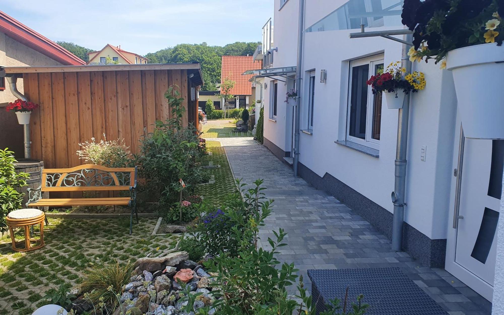 Ferienwohnungen "Godewind", Appartements Mit Balkon Oder Terrasse 치노비츠 외부 사진