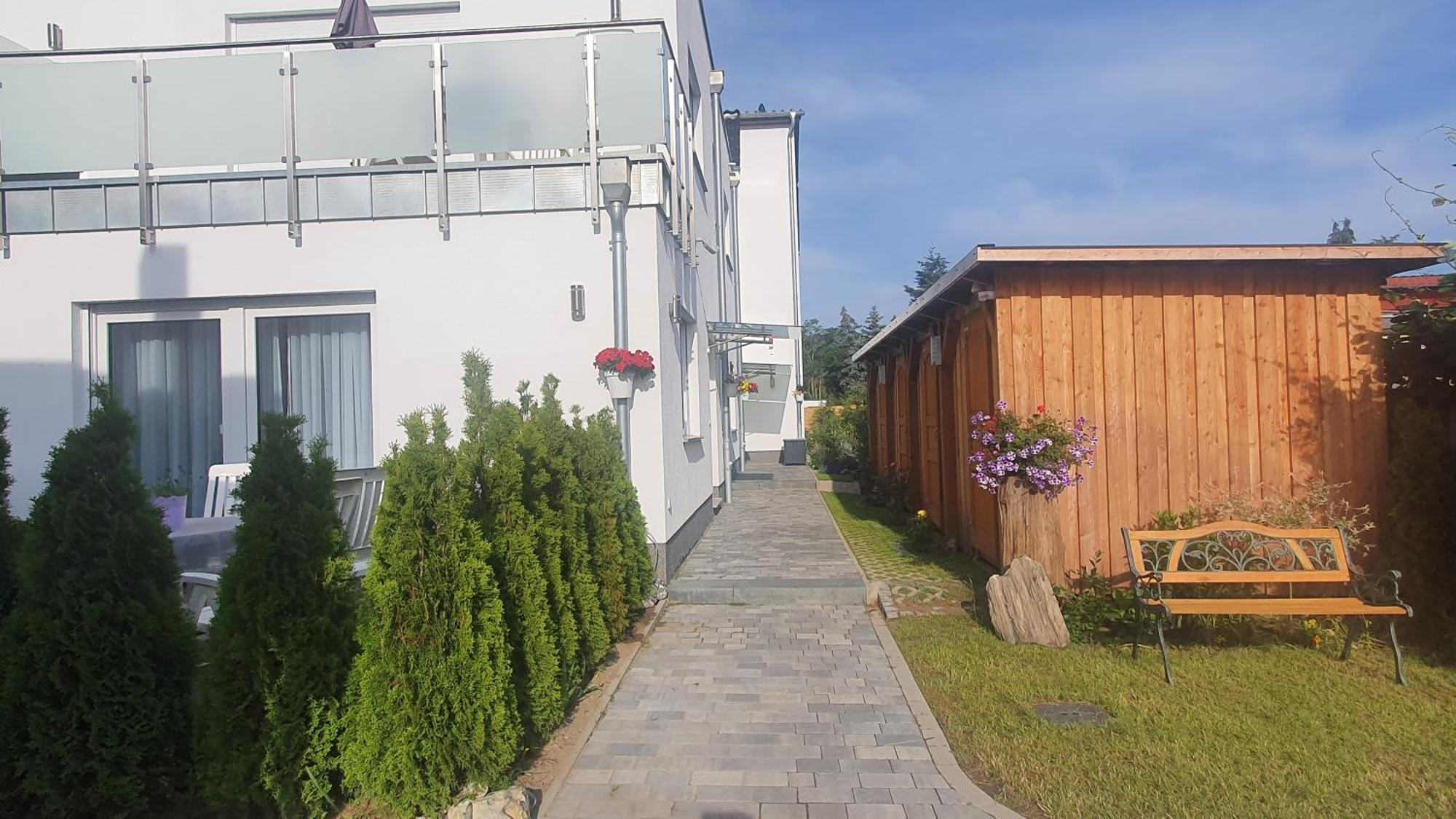 Ferienwohnungen "Godewind", Appartements Mit Balkon Oder Terrasse 치노비츠 외부 사진